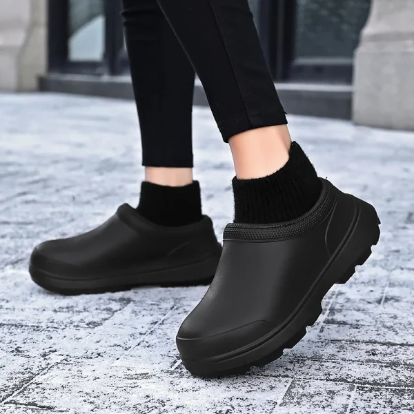 Men's Non-slip Chef Shoes Work Shoes Car Wash Shoes Rain Shoes Fashion Wear-resistant Non-slip Heightened Water Shoes 35-45 - Image 2